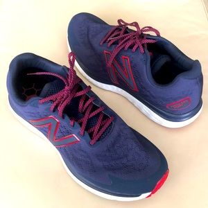 New Balance Mens 13 4E - Gently Worn
